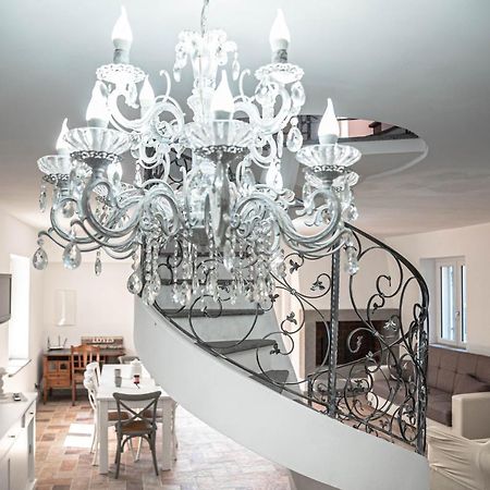Luxury Villa Arianna Tarano Esterno foto
