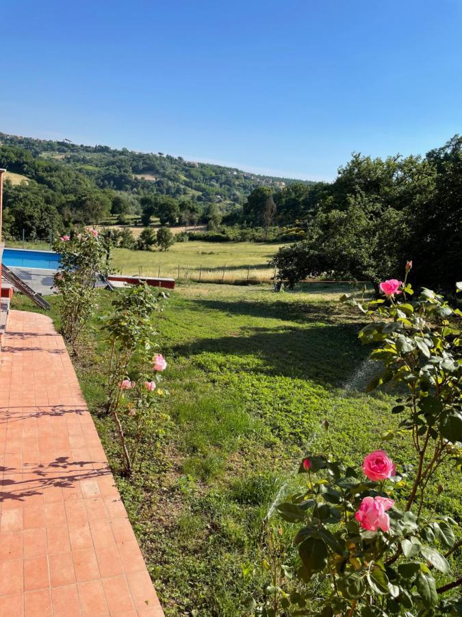 Luxury Villa Arianna Tarano Esterno foto