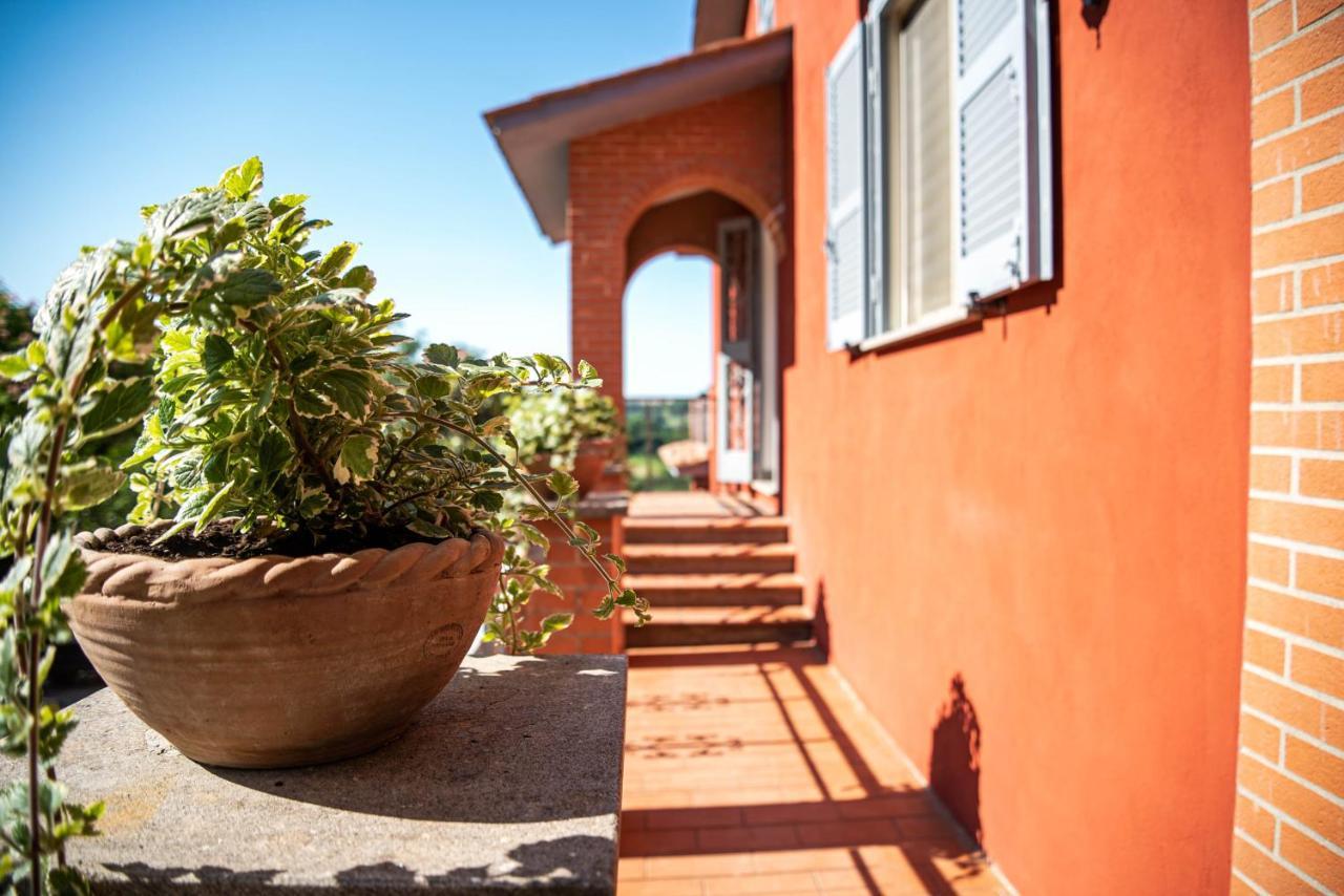 Luxury Villa Arianna Tarano Esterno foto